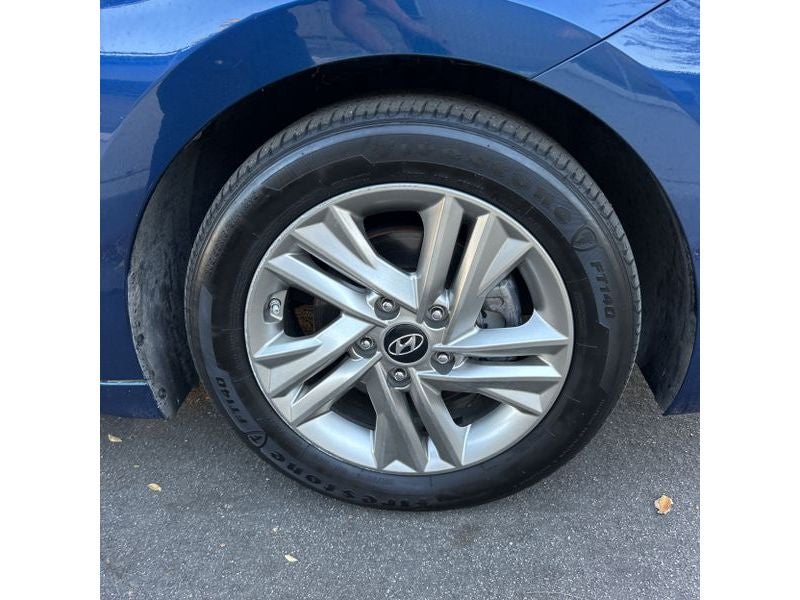 2019 Hyundai Elantra SEL Auto