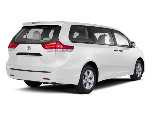 2012 Toyota Sienna 5dr 8-Pass Van V6 LE FWD (Natl)