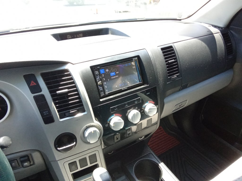 2008 Toyota Tundra 2WD CrewMax Short Bed 5.7L (Natl)