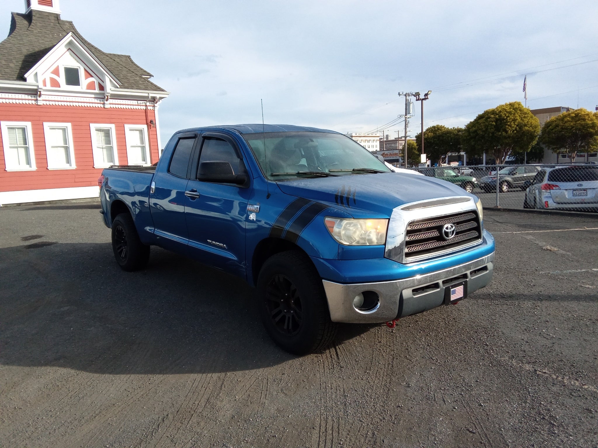 2009 Toyota Tundra 2WD Double Cab Standard Bed 5.7L V8 (Natl)