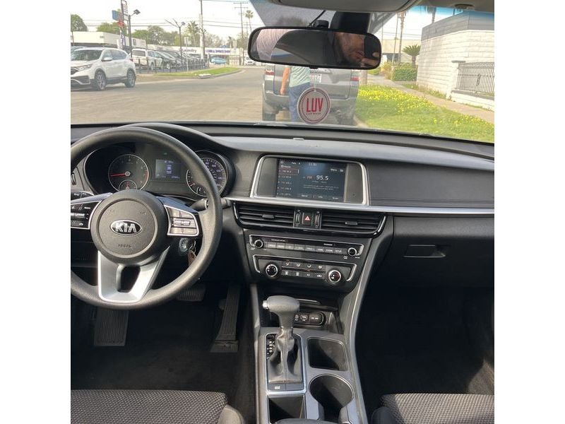 2020 Kia Optima LX Auto