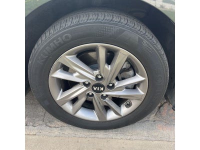 2020 Kia Optima LX Auto