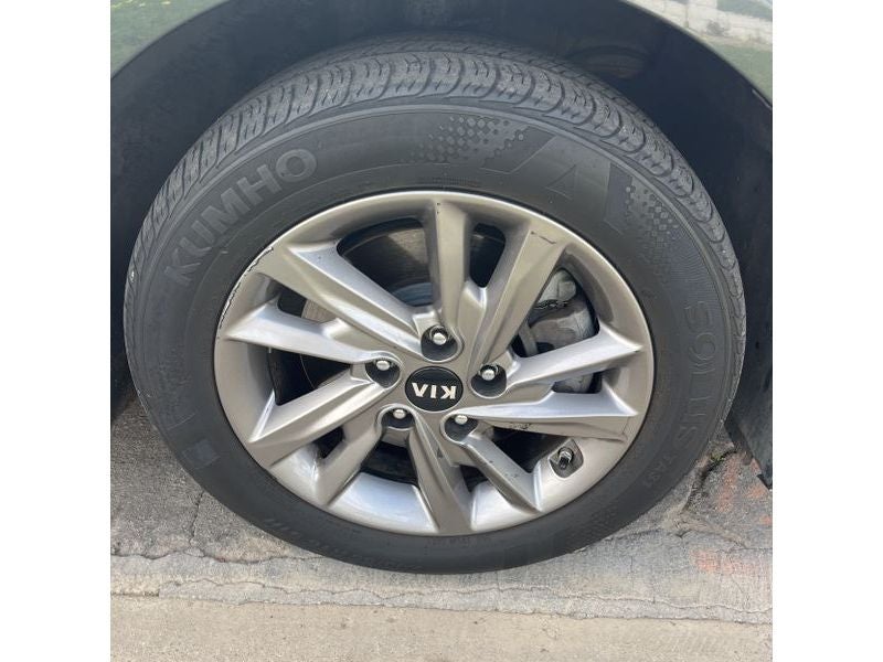 2020 Kia Optima LX Auto