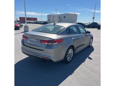 2017 Kia Optima LX