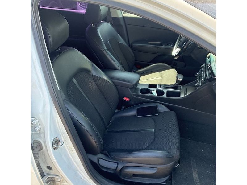 2019 Kia Optima S Auto