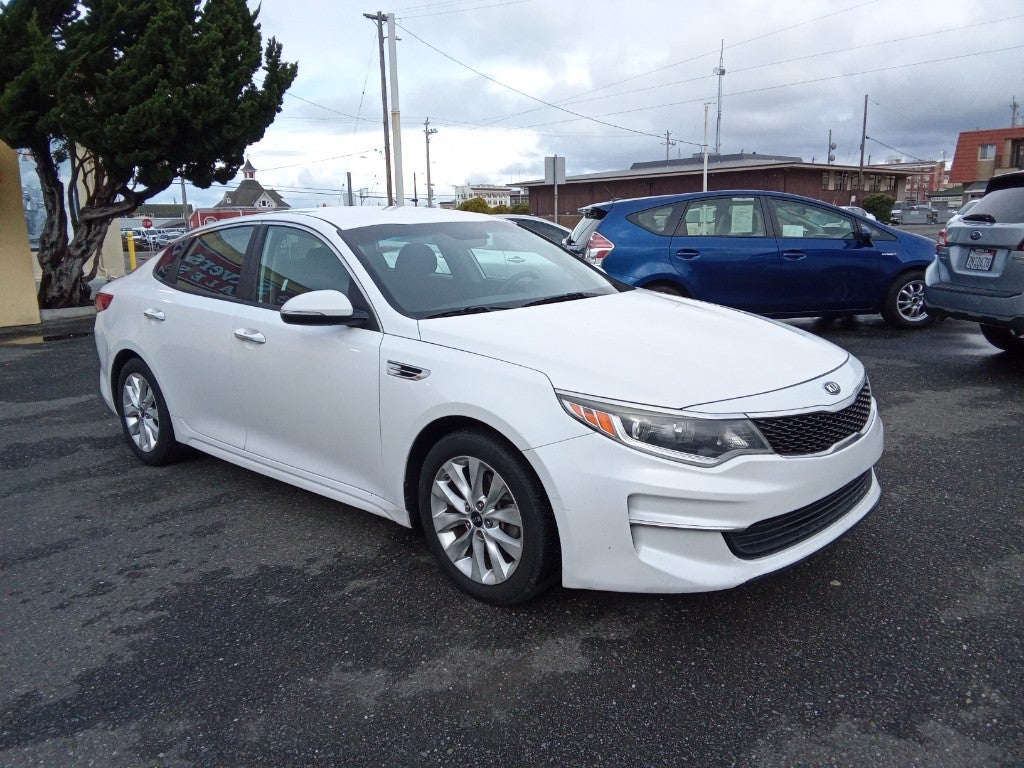 2016 Kia Optima LX