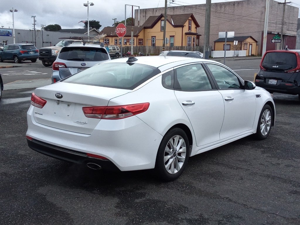 2016 Kia Optima LX