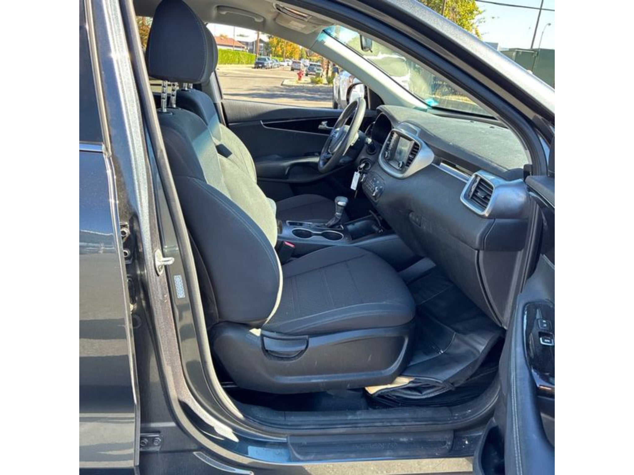 2020 Kia Sorento LX FWD