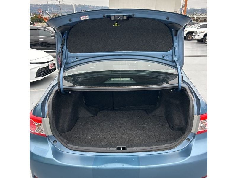 2013 Toyota Corolla 4dr Sdn Man L (Natl)