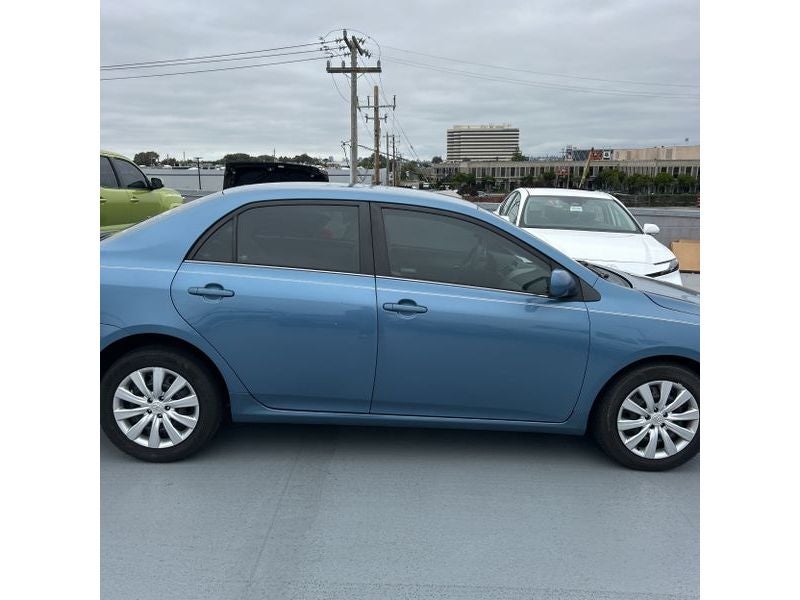 2013 Toyota Corolla 4dr Sdn Man L (Natl)