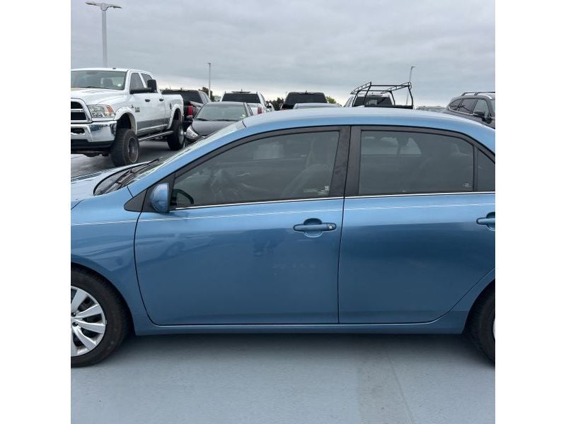 2013 Toyota Corolla 4dr Sdn Man L (Natl)