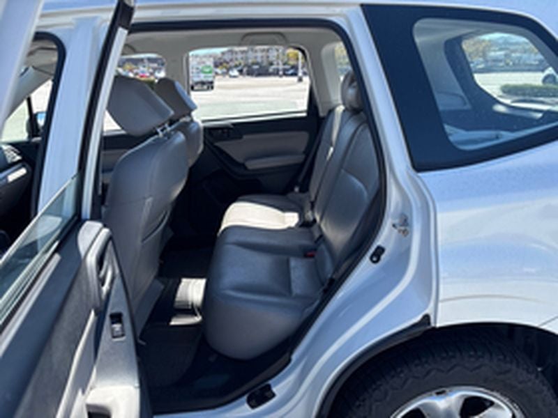 2014 Subaru Forester 2.5i