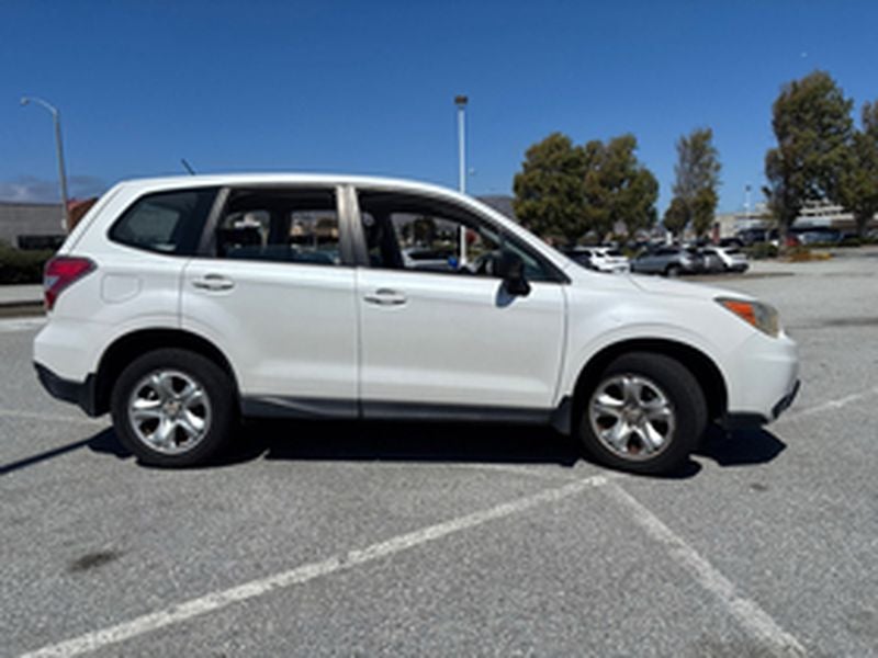 2014 Subaru Forester 2.5i
