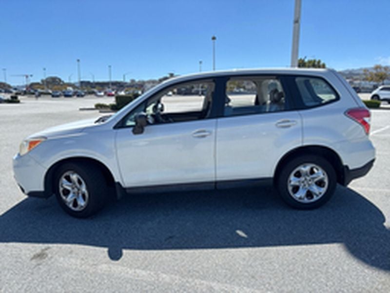 2014 Subaru Forester 2.5i