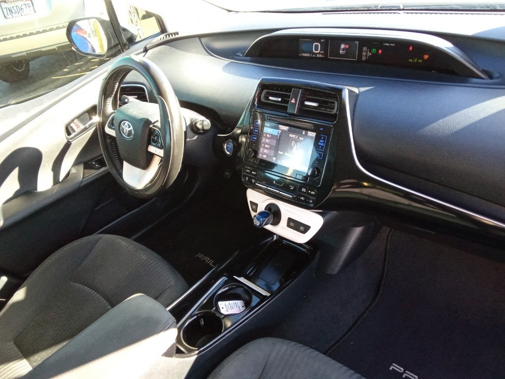 2017 Toyota Prius One (Natl)