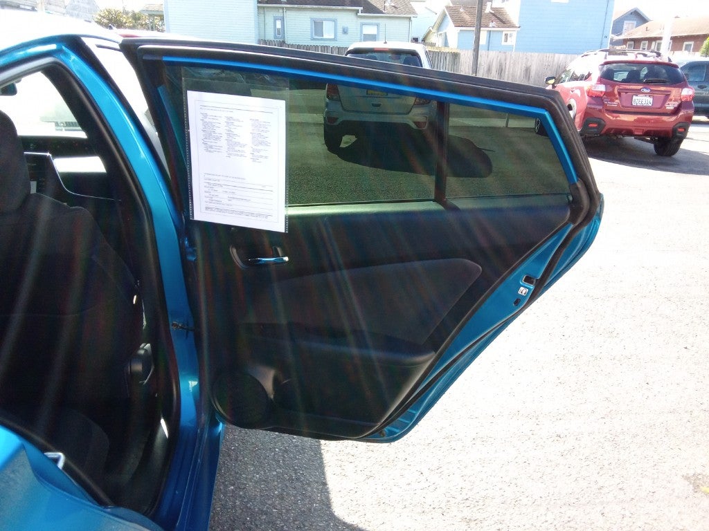 2020 Toyota Prius L Eco (Natl)