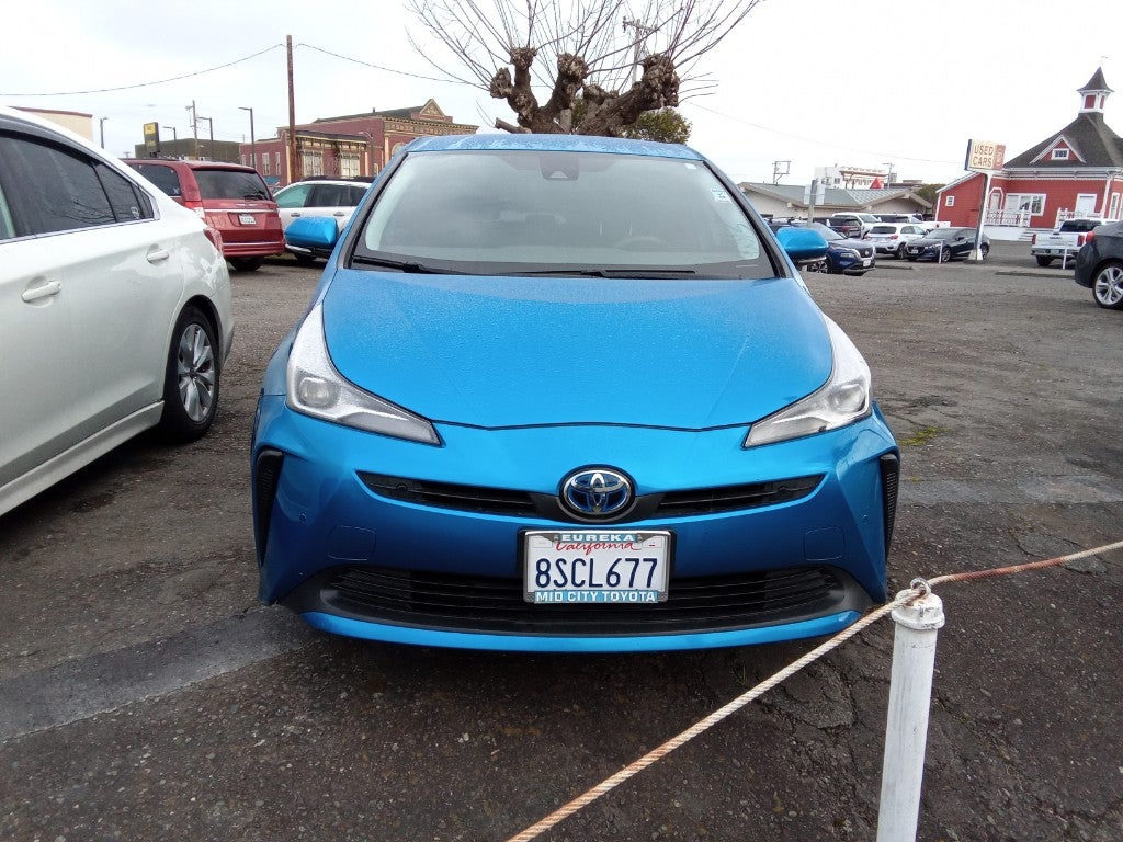 2020 Toyota Prius L Eco (Natl)