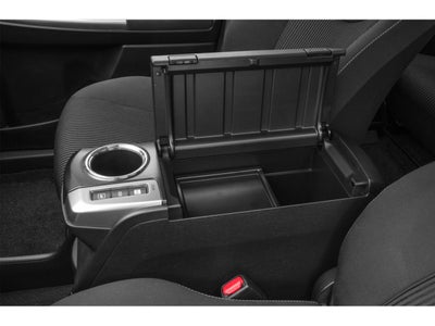 2015 Toyota Prius v 5dr Wgn Two (Natl)