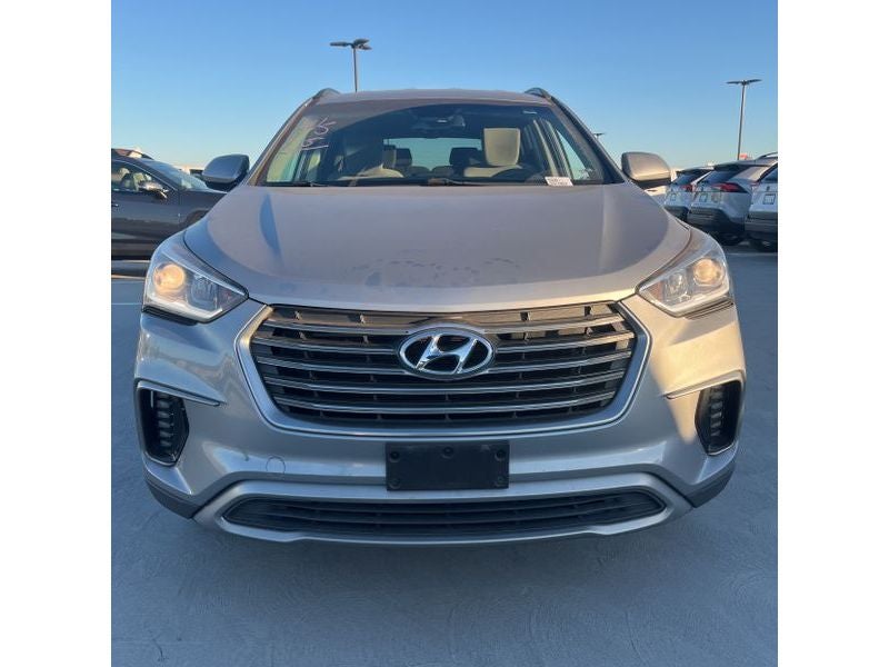 2017 Hyundai Santa Fe XL SE