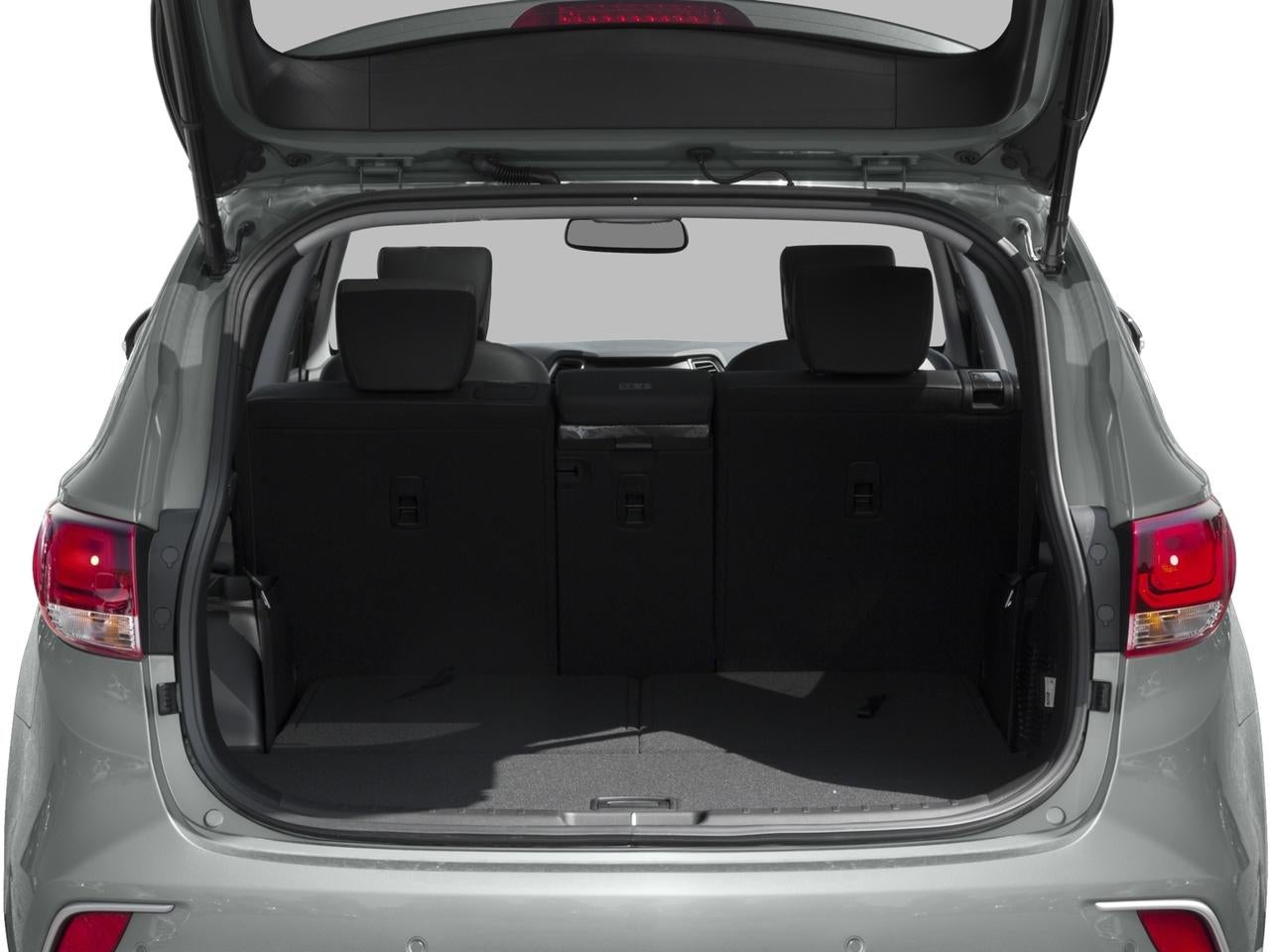 2017 Hyundai Santa Fe XL SE