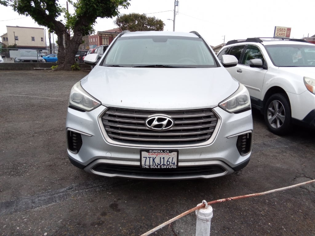 2017 Hyundai Santa Fe XL SE
