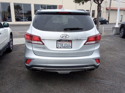 2017 Hyundai Santa Fe XL SE