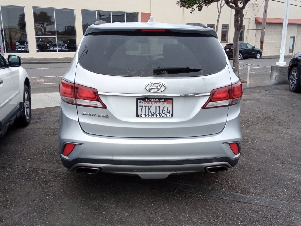 2017 Hyundai Santa Fe XL SE