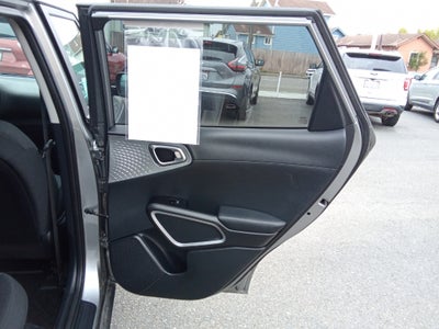 2022 Kia Soul LX IVT