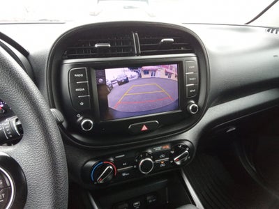 2022 Kia Soul LX IVT