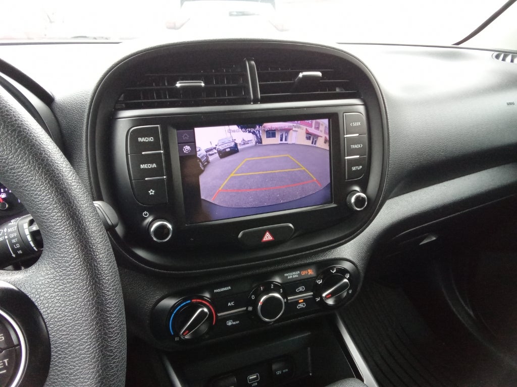 2022 Kia Soul LX IVT
