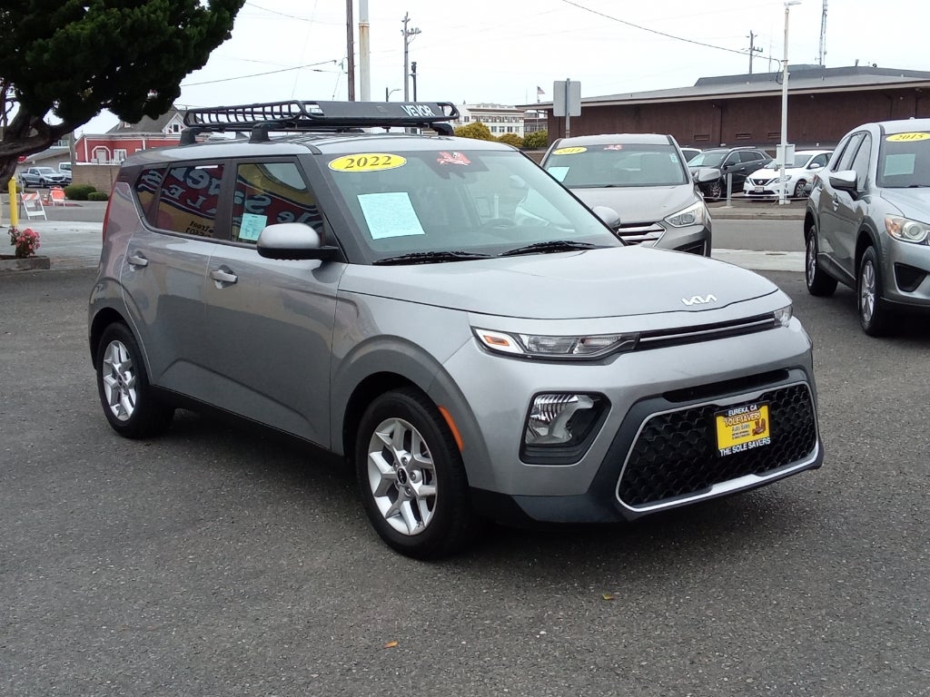 2022 Kia Soul LX IVT