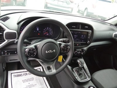 2022 Kia Soul LX IVT