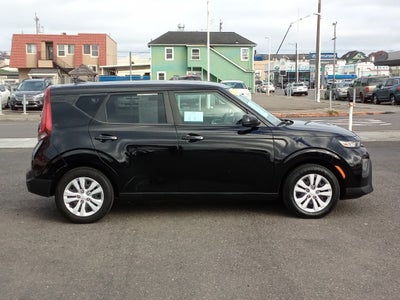 2022 Kia Soul LX IVT