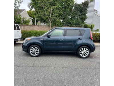 2017 Kia Soul + (Plus)
