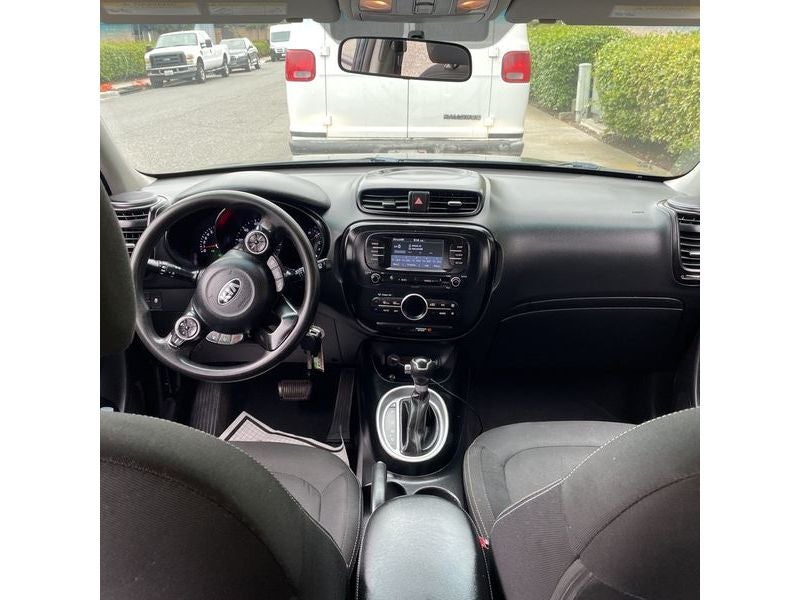 2017 Kia Soul + (Plus)