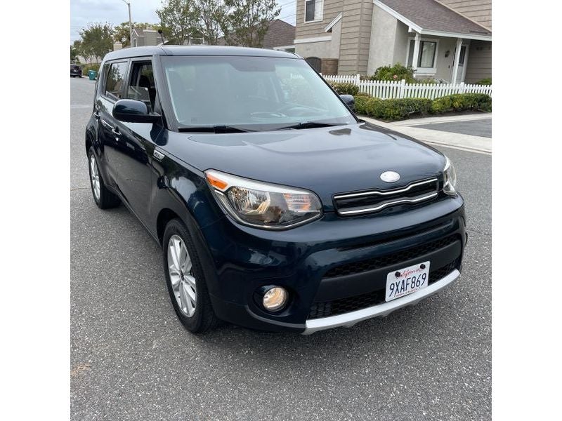 2017 Kia Soul + (Plus)