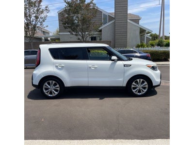 2015 Kia Soul + (Plus)